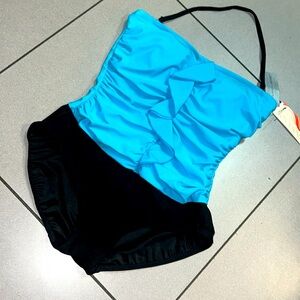 NWT Tropical Honey 1pc strapless Aqua latin ruffle flare bodice black bottom 18